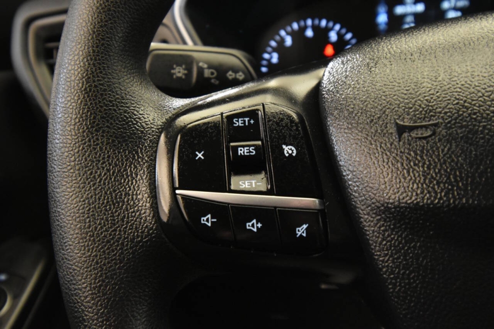 2021 Ford Escape SE 4dr SUV, White, Mileage: 55,510 - photo 25