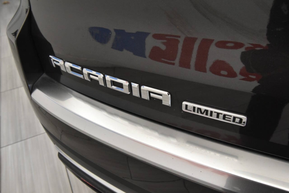 2017 GMC Acadia Limited Base AWD 4dr SUV, Gray, Mileage: 97,597 - photo 33