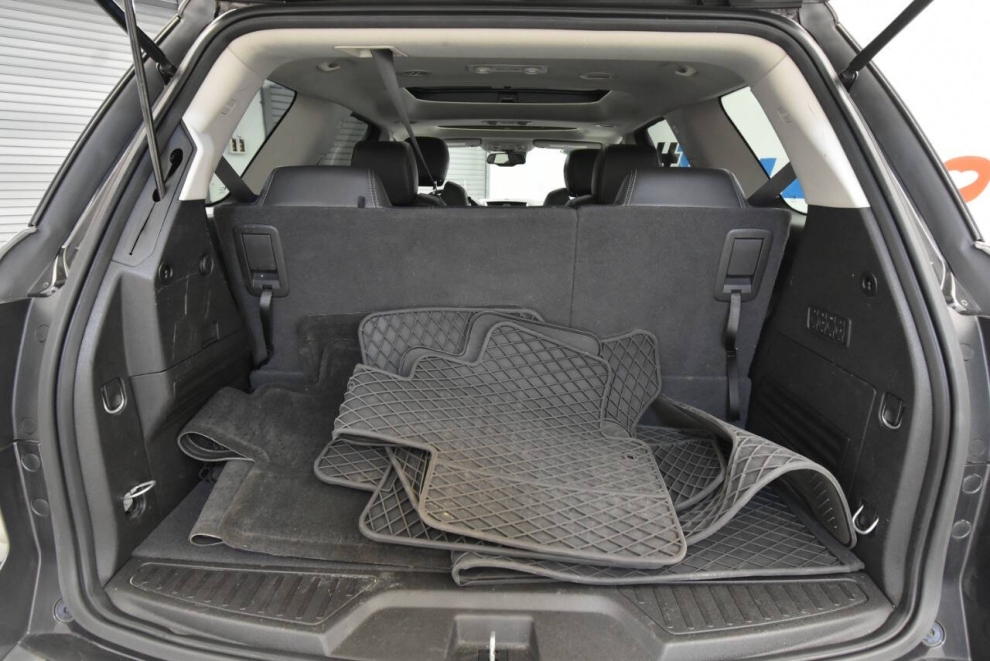 2017 GMC Acadia Limited Base AWD 4dr SUV, Gray, Mileage: 97,597 - photo 35