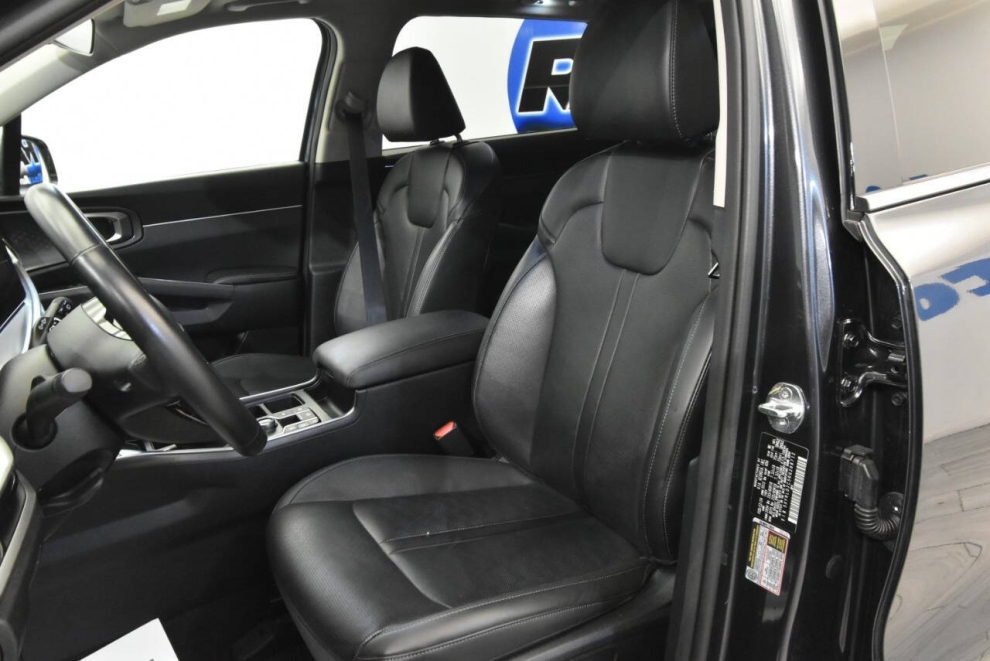 2024 Kia Sorento S AWD 4dr SUV, Gray, Mileage: 58,884 - photo 10
