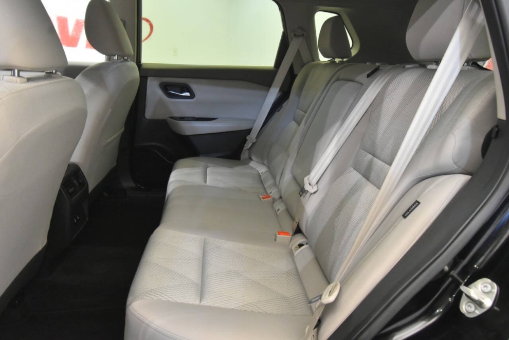 2024 Nissan Rogue SV AWD 4dr Crossover, Black, Mileage: 47,447 - photo 13