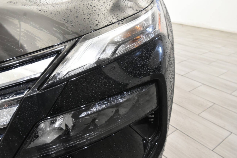 2024 Nissan Rogue SV AWD 4dr Crossover, Black, Mileage: 47,447 - photo 8