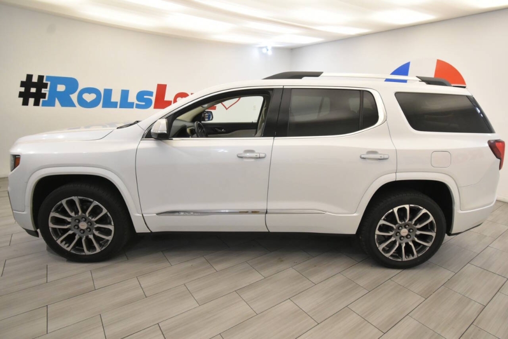 2022 GMC Acadia Denali 4x4 4dr SUV, White, Mileage: 97,616 - photo 1