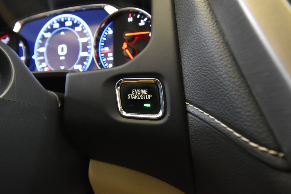 2022 GMC Acadia Denali 4x4 4dr SUV, White, Mileage: 97,616 - photo 23