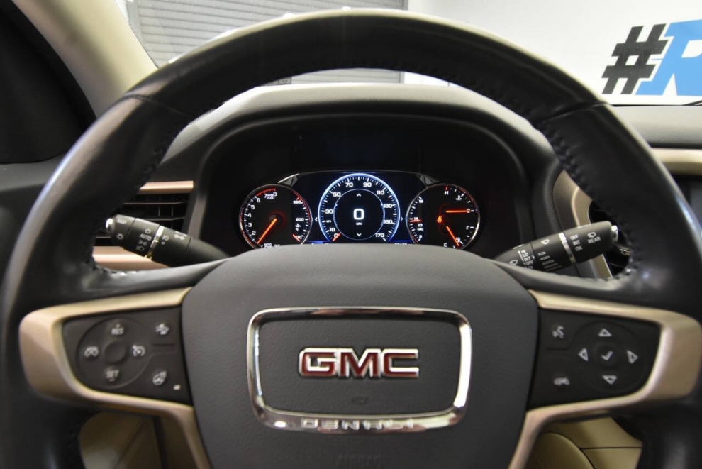 2022 GMC Acadia Denali 4x4 4dr SUV, White, Mileage: 97,616 - photo 24