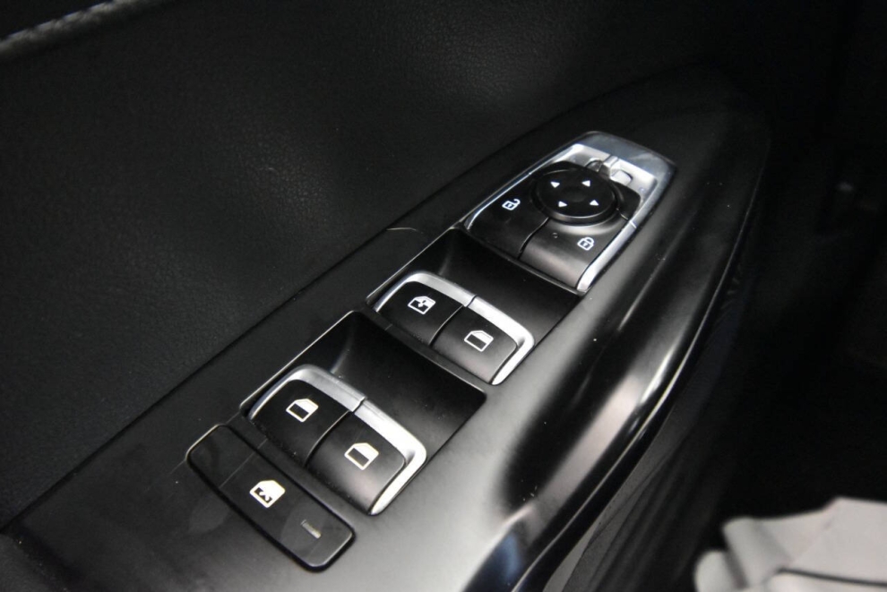 2023 Kia K5 LXS 4dr Sedan, Pearl, Mileage: 51,130 - photo 29