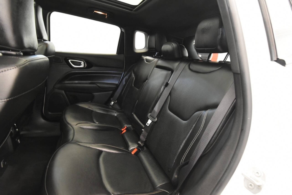 2022 Jeep Compass High Altitude, White, Mileage: 20,094 - photo 13