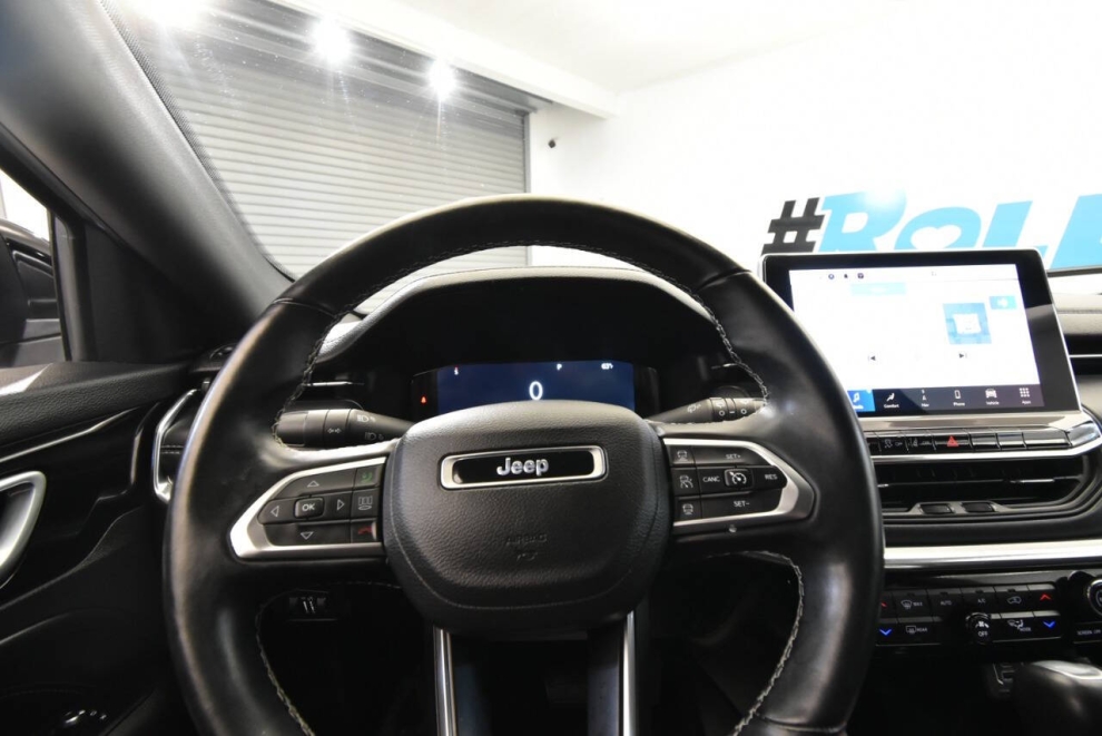 2022 Jeep Compass High Altitude, White, Mileage: 20,094 - photo 24