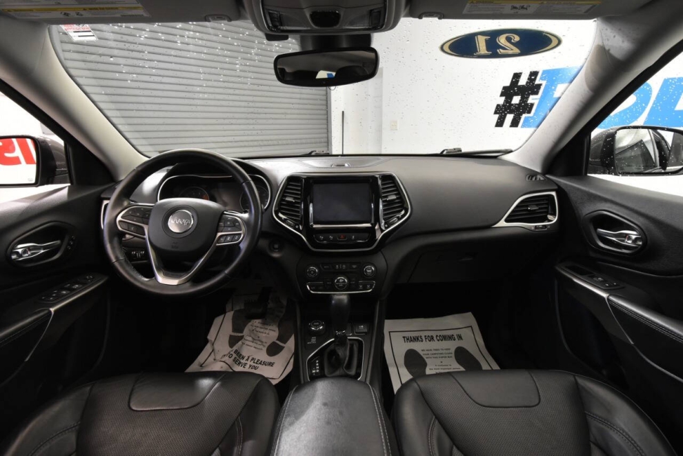 2021 Jeep Cherokee Limited 4x4 4dr SUV, Gray, Mileage: 85,308 - photo 17