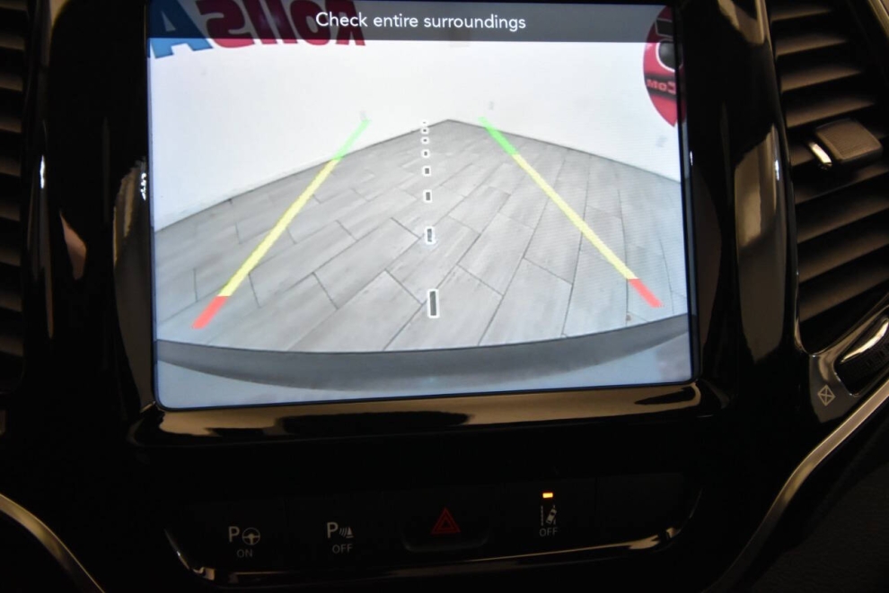 2021 Jeep Cherokee Limited 4x4 4dr SUV, Gray, Mileage: 85,308 - photo 22