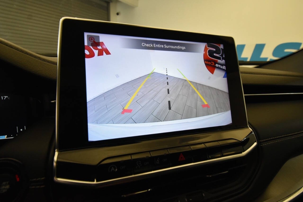 2022 Jeep Compass High Altitude, White, Mileage: 24,649 - photo 21