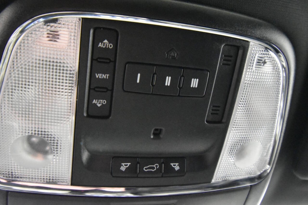 2018 Jeep Grand Cherokee Limited, Blue, Mileage: 100,609 - photo 24