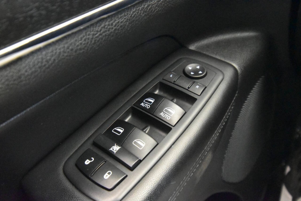 2018 Jeep Grand Cherokee Limited, Blue, Mileage: 100,609 - photo 31