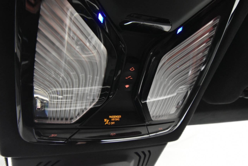 2022 BMW X6 M50i AWD 4dr Sports Activity Coupe, Black, Mileage: 63,904 - photo 23