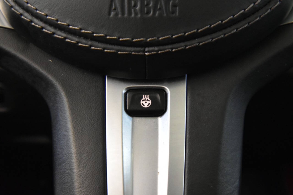 2022 BMW X6 M50i AWD 4dr Sports Activity Coupe, Black, Mileage: 63,904 - photo 27