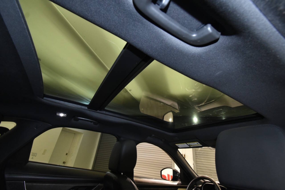 2021 Jaguar F-PACE P250 S AWD 4dr SUV, Blue, Mileage: 64,229 - photo 16