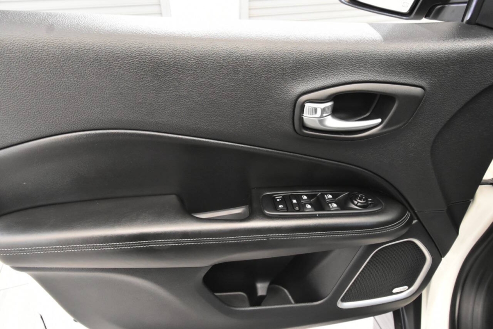 2020 Jeep Compass High Altitude, White, Mileage: 45,230 - photo 12