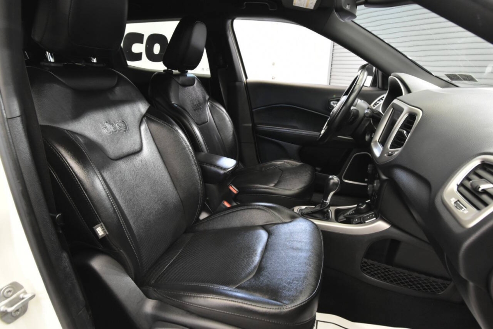 2020 Jeep Compass High Altitude, White, Mileage: 45,230 - photo 14