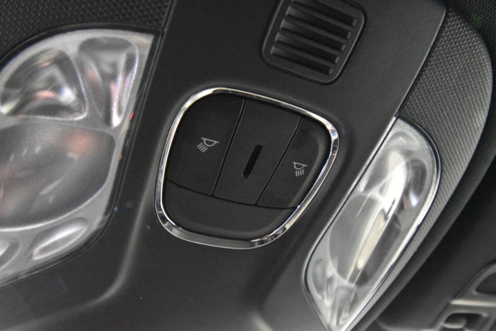 2020 Jeep Compass High Altitude, White, Mileage: 45,230 - photo 24