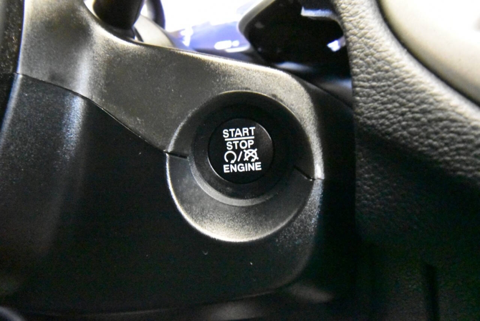 2020 Jeep Compass High Altitude, White, Mileage: 45,230 - photo 25