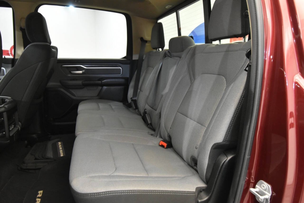 2019 RAM 1500 Big Horn 4x4 4dr Crew Cab 5.6 ft. SB Pickup, Red, Mileage: 92,830 - photo 13