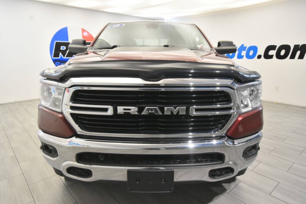 2019 RAM 1500 Big Horn 4x4 4dr Crew Cab 5.6 ft. SB Pickup, Red, Mileage: 92,830 - photo 7