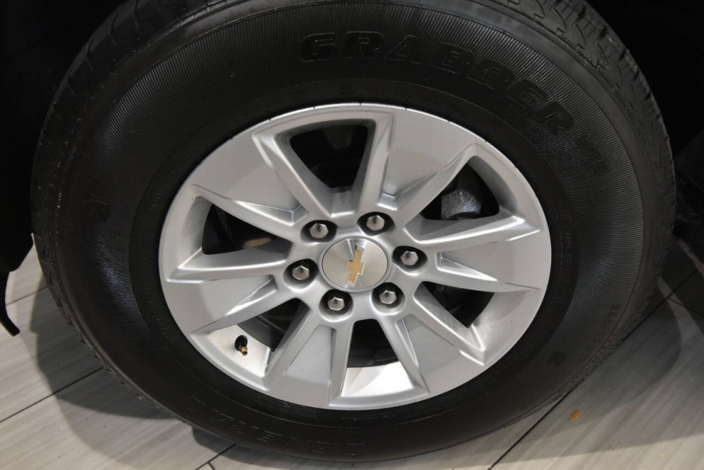 2023 Chevrolet Silverado 1500 LT, Black, Mileage: 56,336 - photo 9