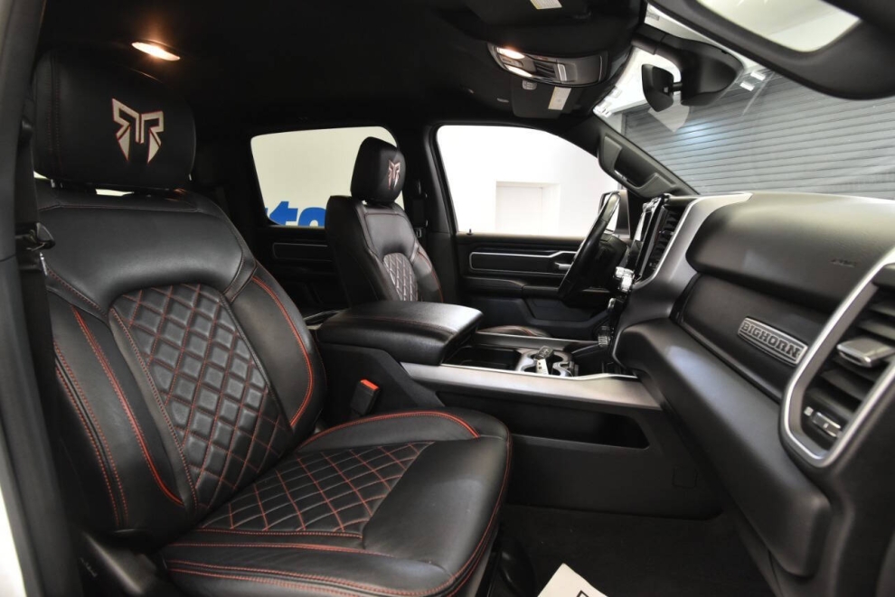 2020 RAM 1500 Big Horn Rocky Ridge Edition, White, Mileage: 47,983 - photo 14