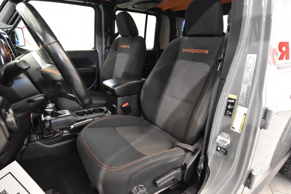 2021 Jeep Gladiator Mojave 4x4 4dr Crew Cab 5.0 ft. SB, Gray, Mileage: 78,577 - photo 13