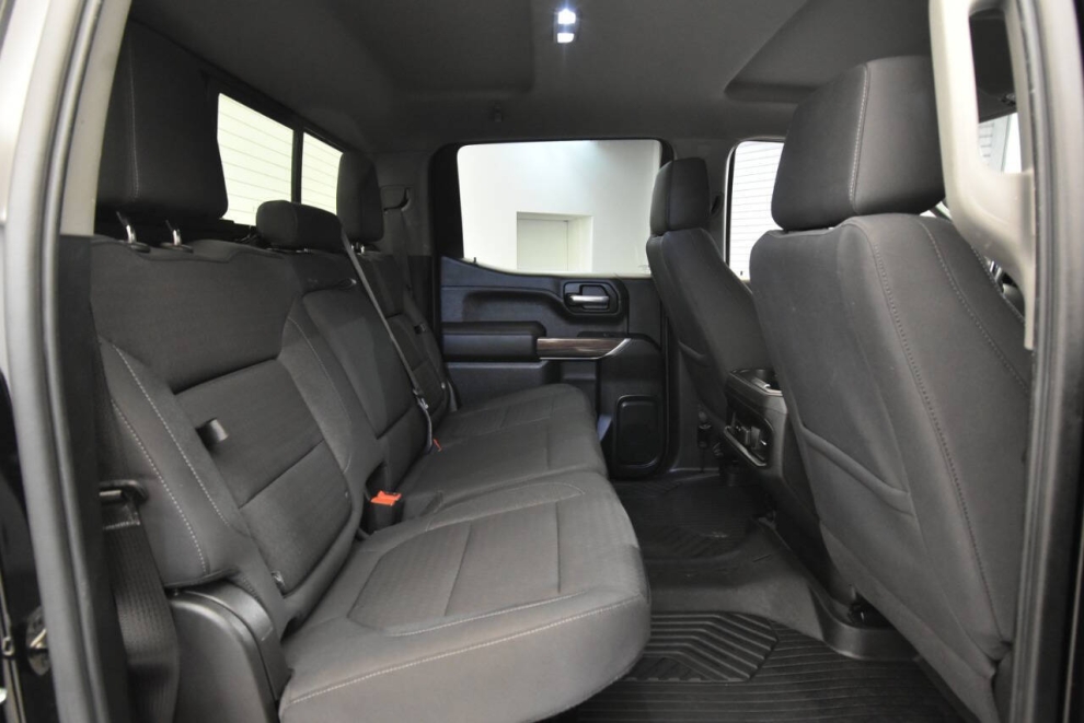 2020 Chevrolet Silverado 1500 LT Trail Boss, Black, Mileage: 61,376 - photo 15