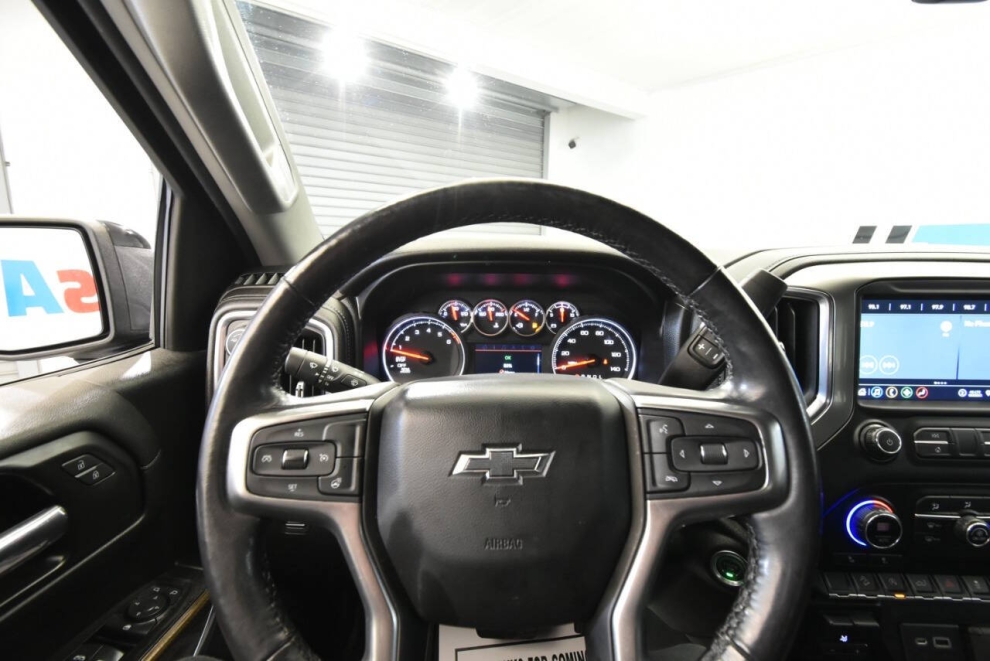2020 Chevrolet Silverado 1500 LT Trail Boss, Black, Mileage: 61,376 - photo 22