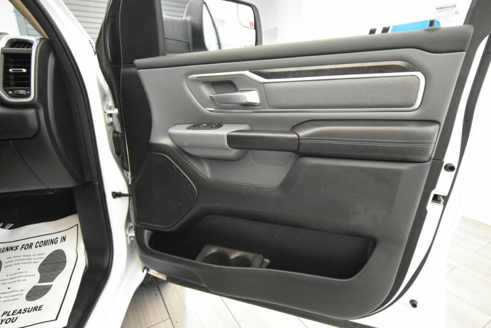 2019 RAM 1500 Big Horn 4x4 4dr Crew Cab 5.6 ft. SB Pickup, , Mileage: 83,503 - photo 17