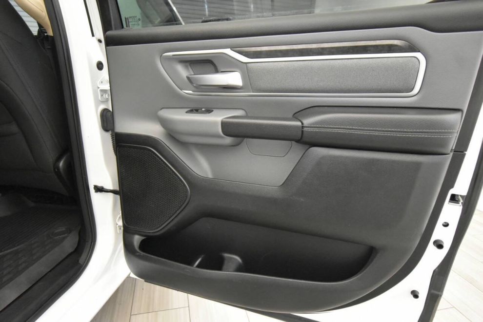 2019 RAM 1500 Big Horn 4x4 4dr Crew Cab 5.6 ft. SB Pickup, , Mileage: 83,503 - photo 19