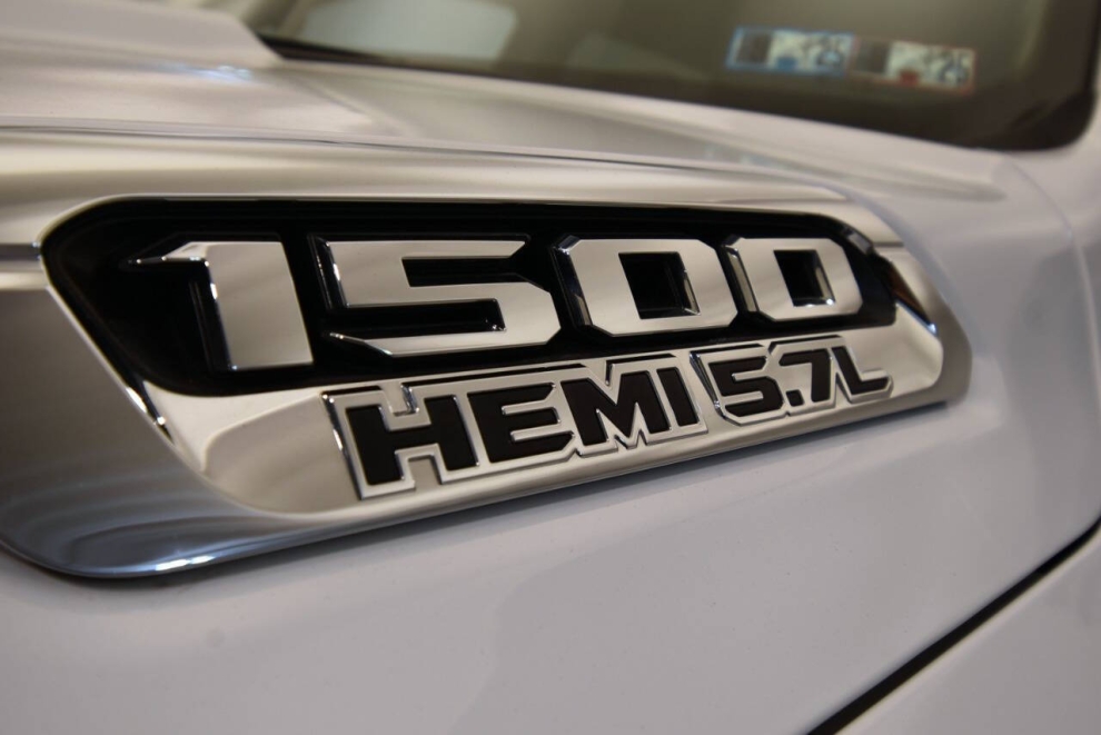 2019 RAM 1500 Big Horn 4x4 4dr Crew Cab 5.6 ft. SB Pickup, , Mileage: 83,503 - photo 33