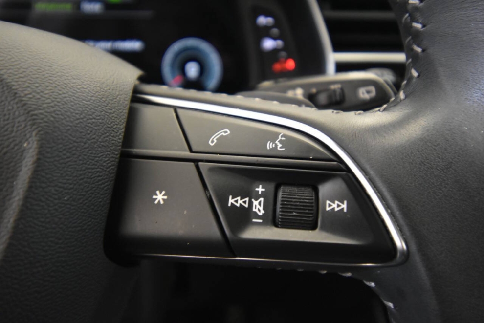 2021 Audi Q8 quattro Premium 55 TFSI AWD 4dr SUV, White, Mileage: 96,682 - photo 26