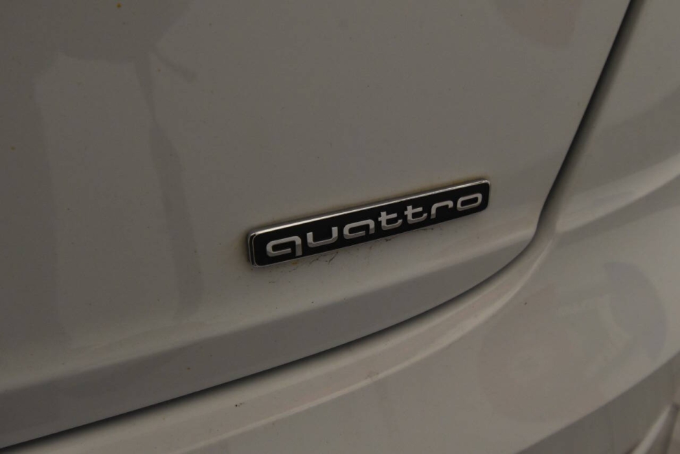 2021 Audi Q8 quattro Premium 55 TFSI AWD 4dr SUV, White, Mileage: 96,682 - photo 32