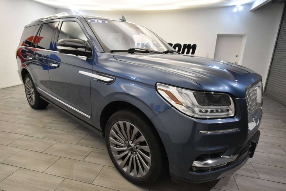 2018 Lincoln Navigator Reserve 4x4 4dr SUV, Blue, Mileage: 77,380 - photo 6
