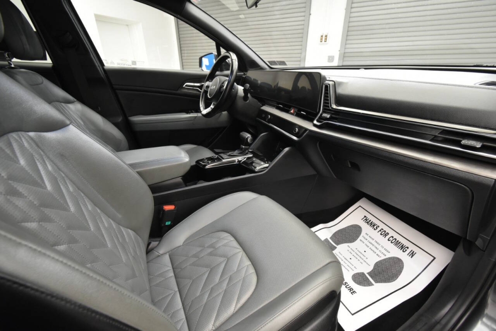 2023 Kia Sportage X Line AWD 4dr SUV, Gray, Mileage: 84,783 - photo 17