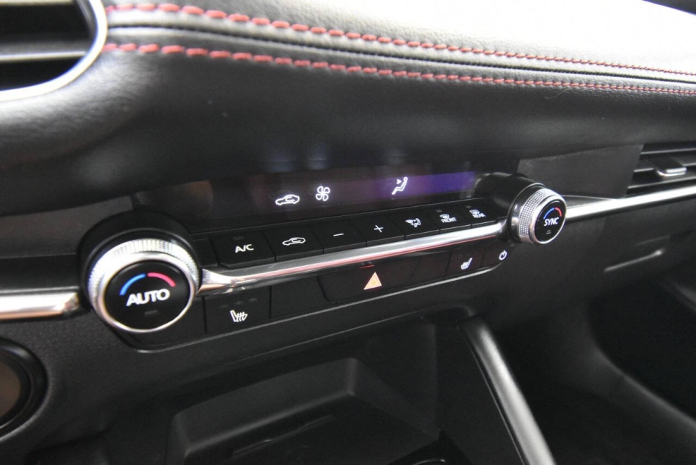 2025 Mazda Mazda3 Hatchback 2.5 S Carbon Edition AWD 4dr Hatchback, Gray, Mileage: 3,559 - photo 20