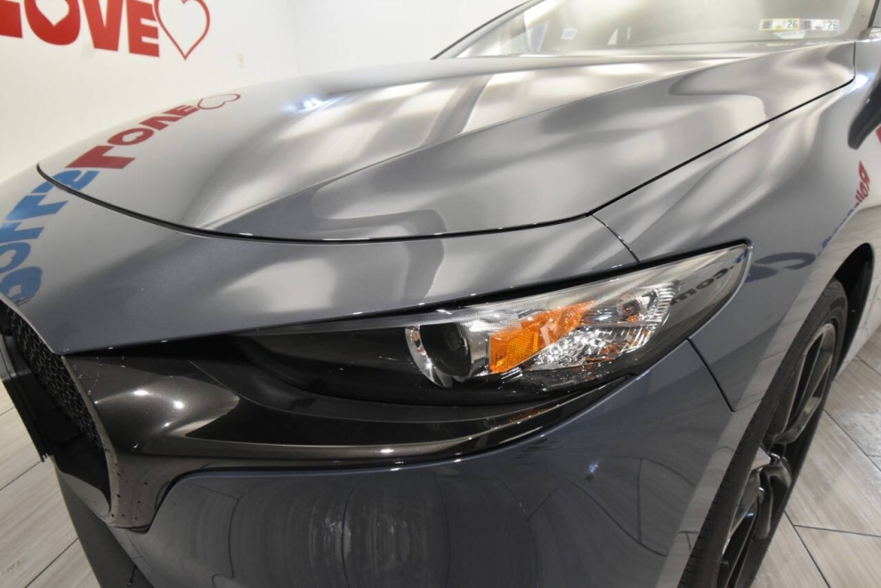 2025 Mazda Mazda3 Hatchback 2.5 S Carbon Edition AWD 4dr Hatchback, Gray, Mileage: 3,559 - photo 7