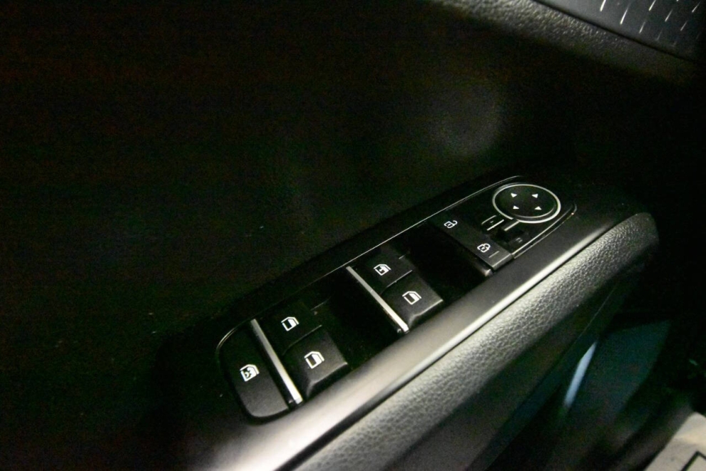 2023 Kia Soul EX 4dr Crossover, Blue, Mileage: 31,748 - photo 28