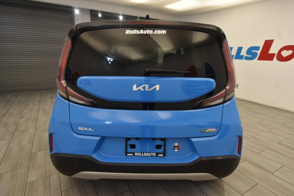2023 Kia Soul EX 4dr Crossover, Blue, Mileage: 31,748 - photo 3