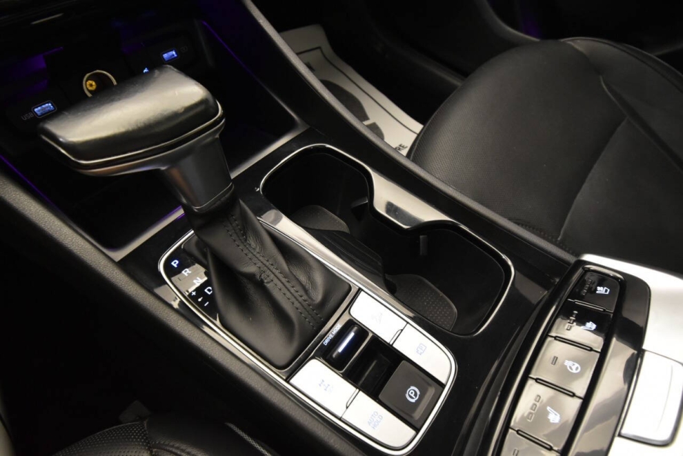 2022 Hyundai Santa Cruz Limited AWD 4dr Crew Cab 4.3ft SB, , Mileage: 83,811 - photo 24