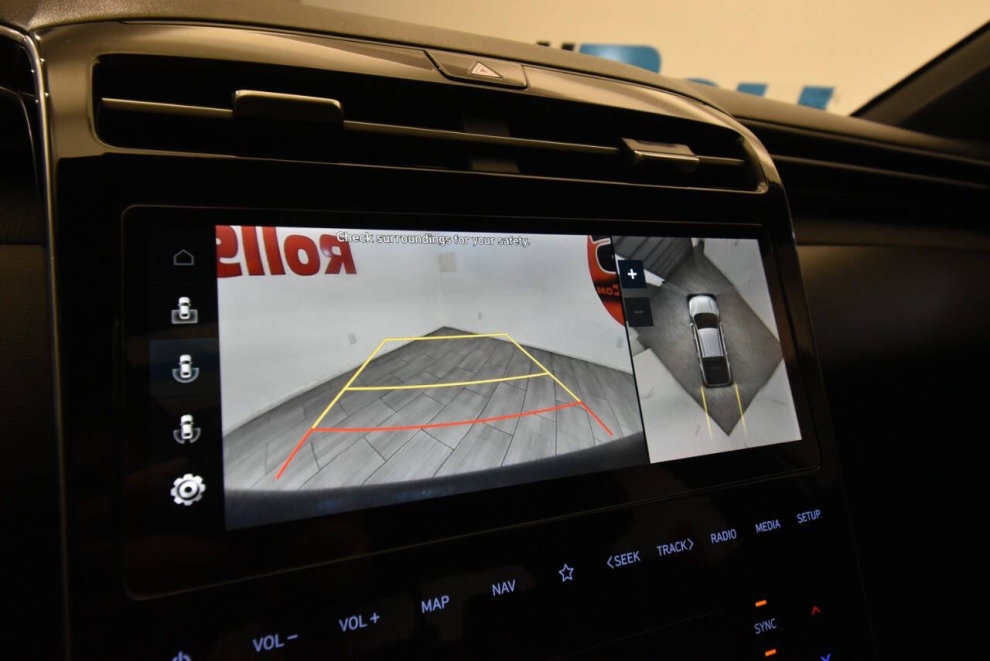 2022 Hyundai Santa Cruz Limited AWD 4dr Crew Cab 4.3ft SB, , Mileage: 83,811 - photo 28