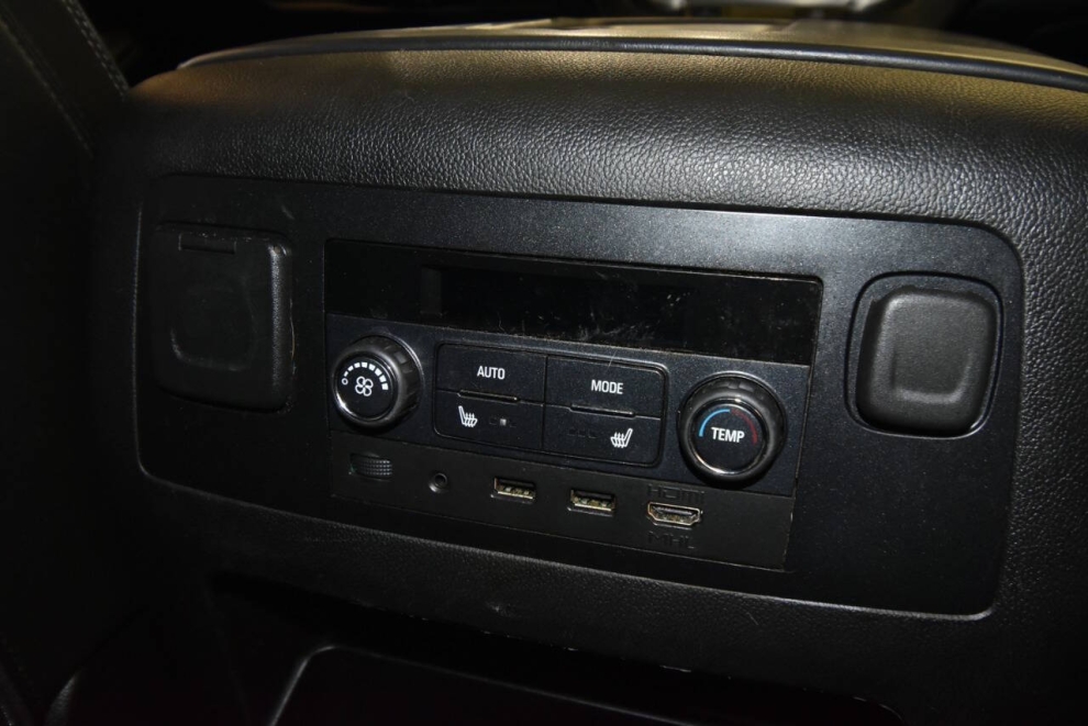 2018 GMC Yukon Denali 4x4 4dr SUV, White, Mileage: 95,949 - photo 18