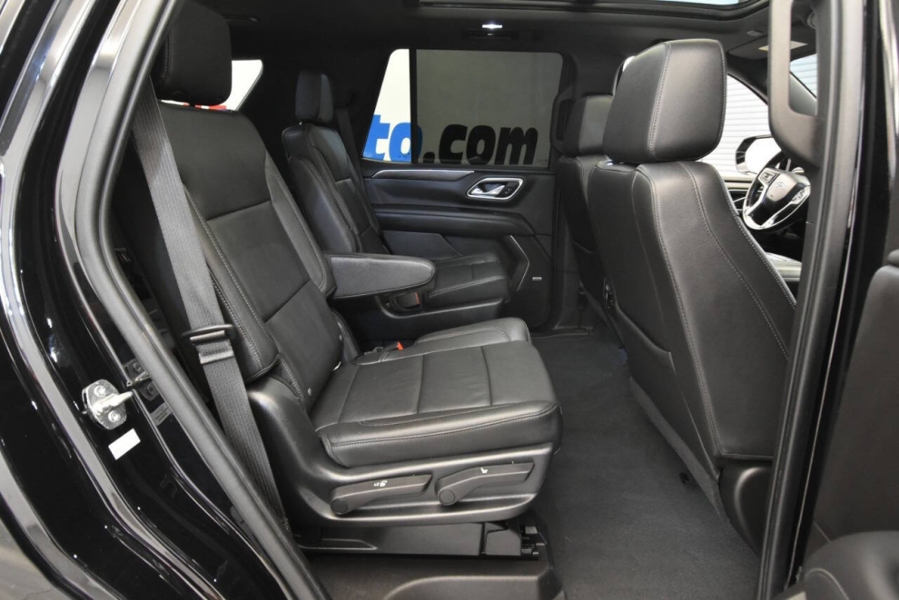 2021 Chevrolet Tahoe Z71 4x4 4dr SUV, Black, Mileage: 68,114 - photo 19