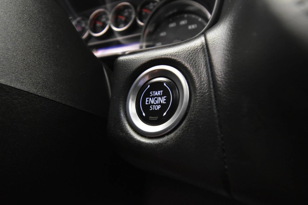 2021 Chevrolet Tahoe Z71 4x4 4dr SUV, Black, Mileage: 68,114 - photo 23