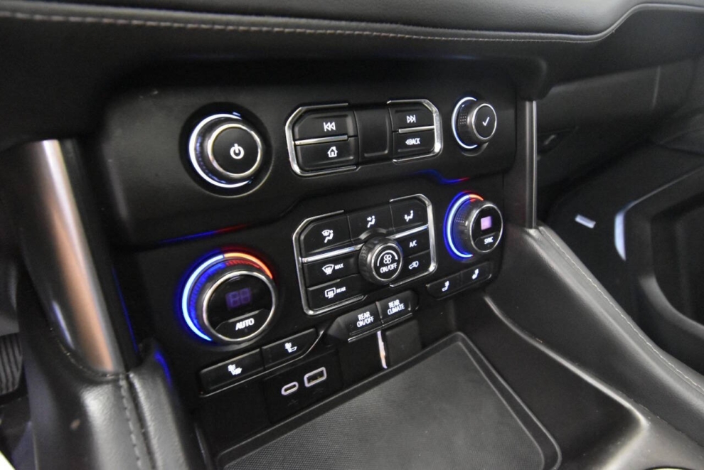 2021 Chevrolet Tahoe Z71 4x4 4dr SUV, Black, Mileage: 68,114 - photo 24