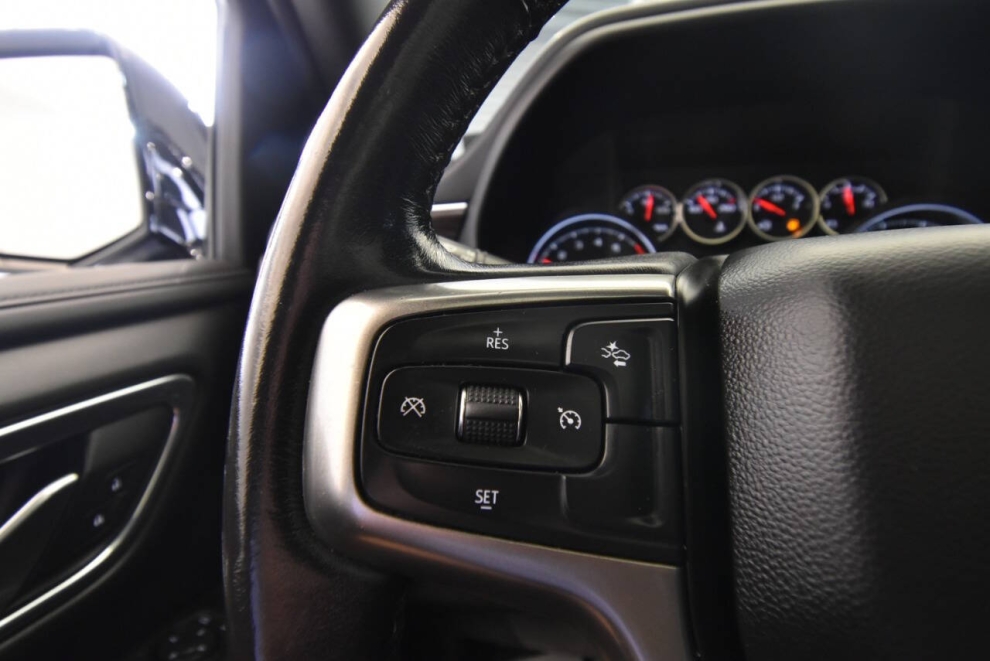 2021 Chevrolet Tahoe Z71 4x4 4dr SUV, Black, Mileage: 68,114 - photo 30