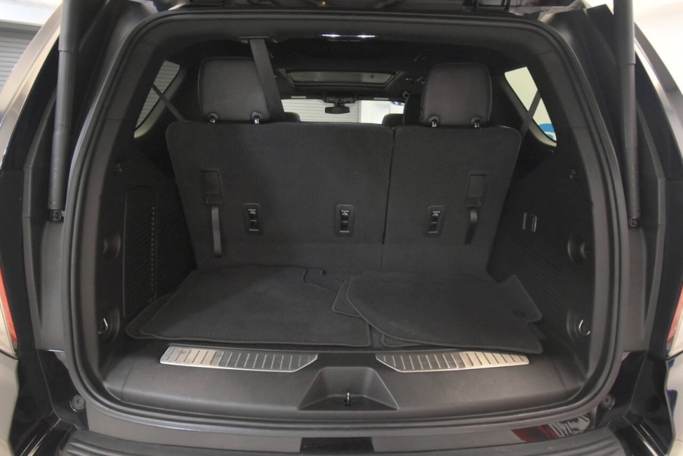 2021 Chevrolet Tahoe Z71 4x4 4dr SUV, Black, Mileage: 68,114 - photo 36